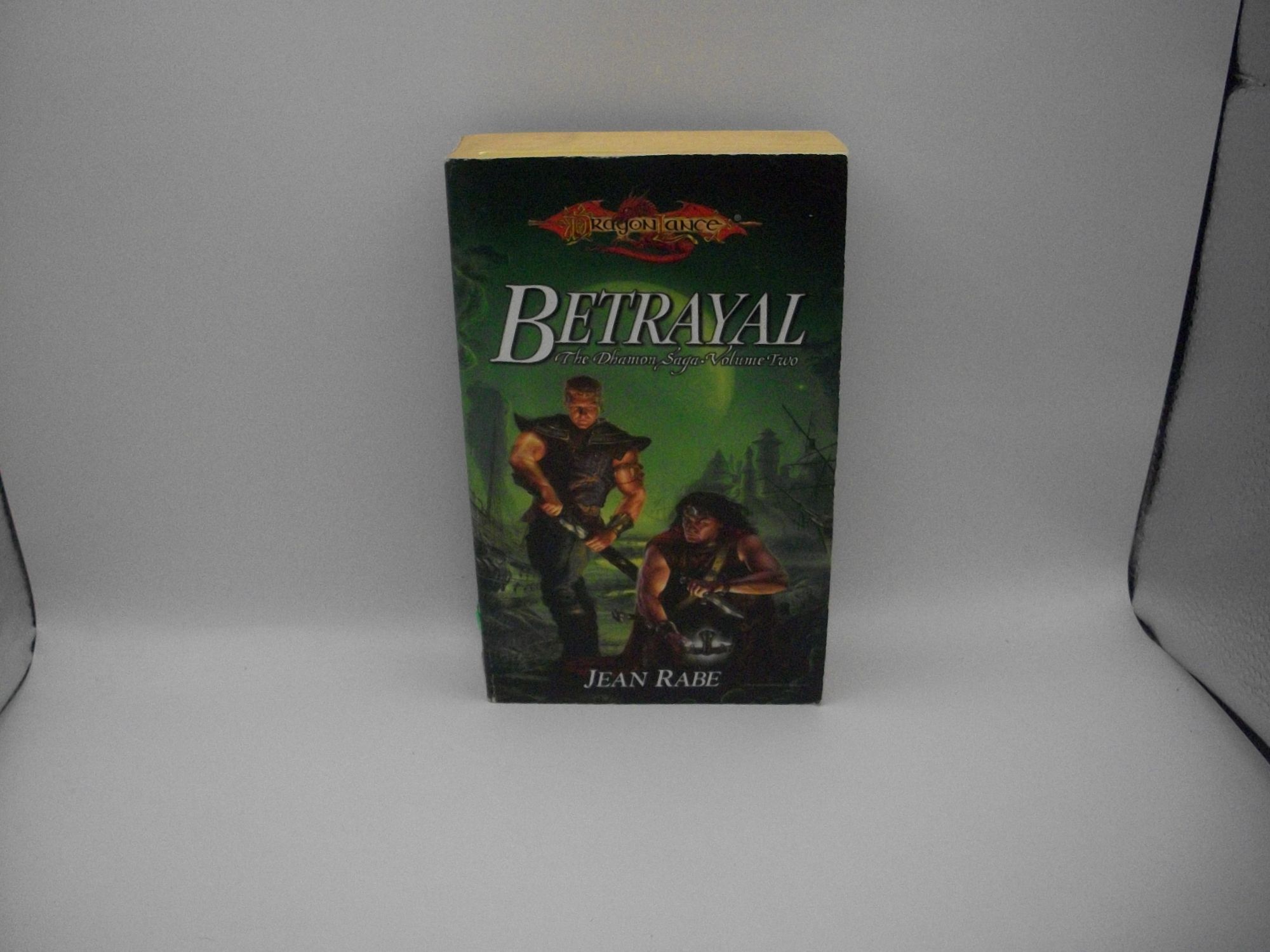 Dragonlance: Betrayal - The Dhamon Saga Volume Two | Jean Rabe